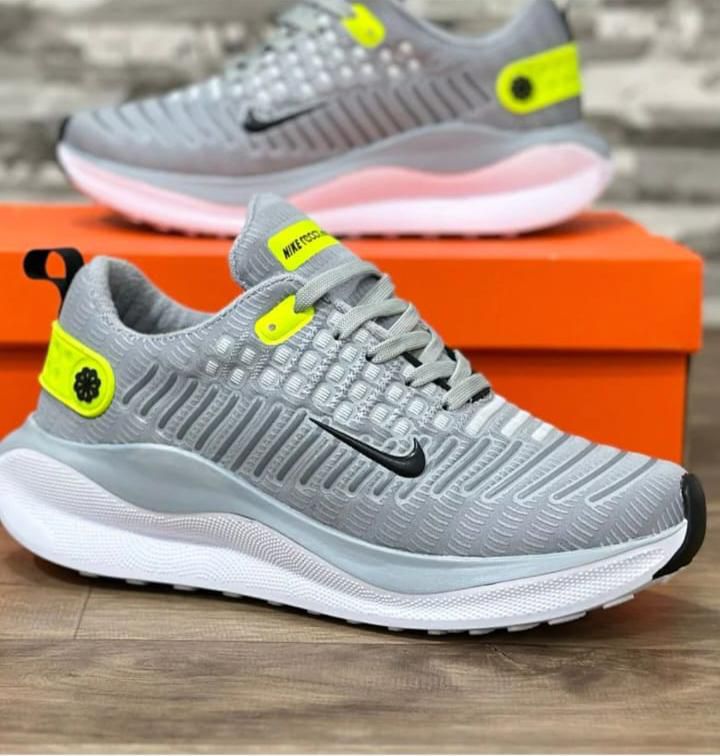NIKE INFINITY